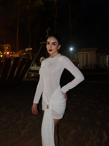 Kleid aus Mesh 