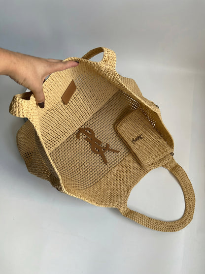 Icare in Raffia