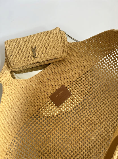 Icare in Raffia